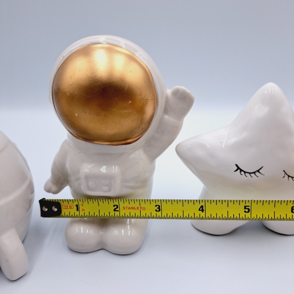 Reach For the Stars With Astronaut Bank, Star & Spaceship Ceramic Set - Picture 9 of 10